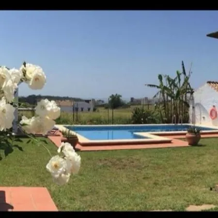 Casa La Gitanilla * 科尼尔-德拉弗龙特拉
